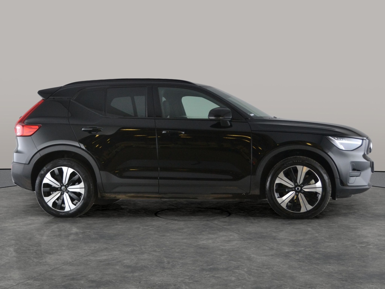 Used Volvo XC40 2022 for sale - 78107795: Photo 10