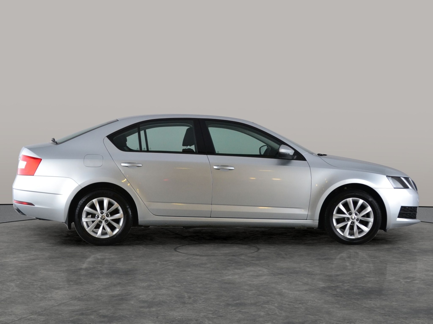 Used Skoda Octavia 2019 for sale - 77888129: Photo 10