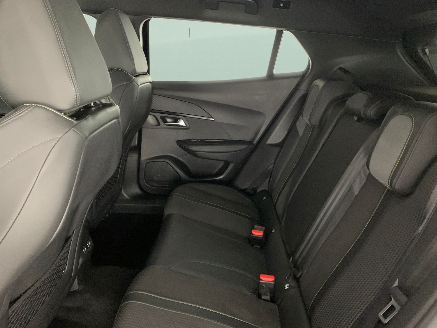 Used Peugeot 2008 2022 for sale - 76194358: Photo 31