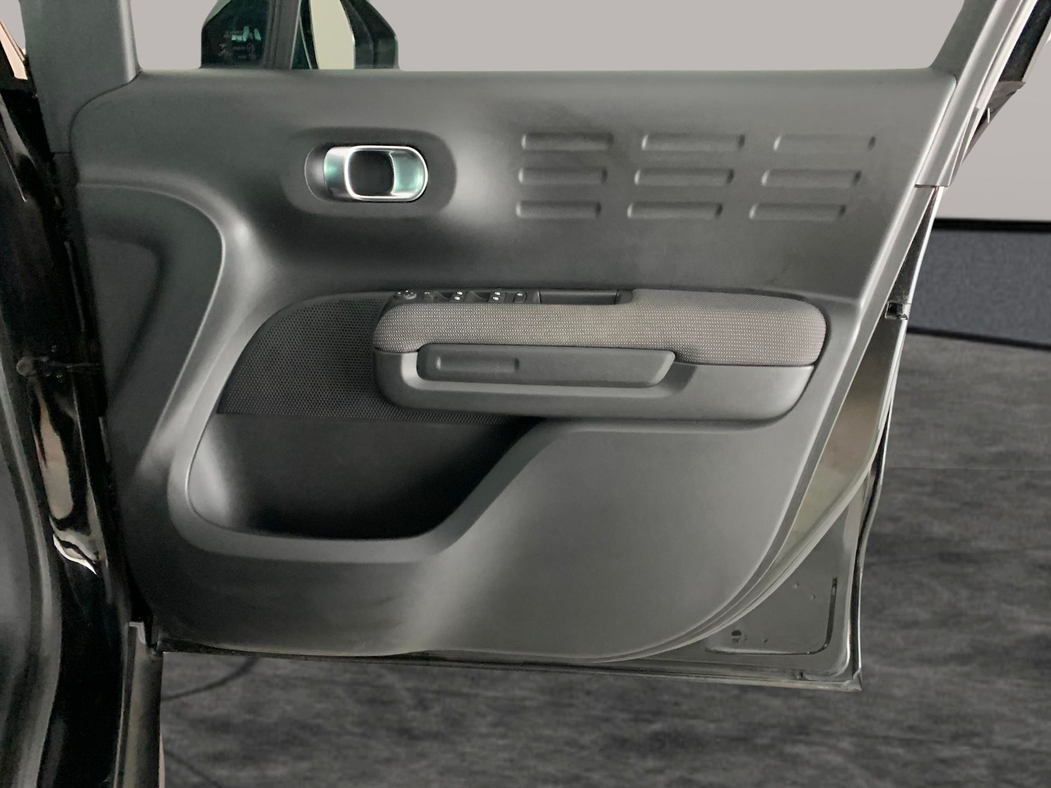 Used Citroen C3 Aircross for sale - 76669386: Photo 28