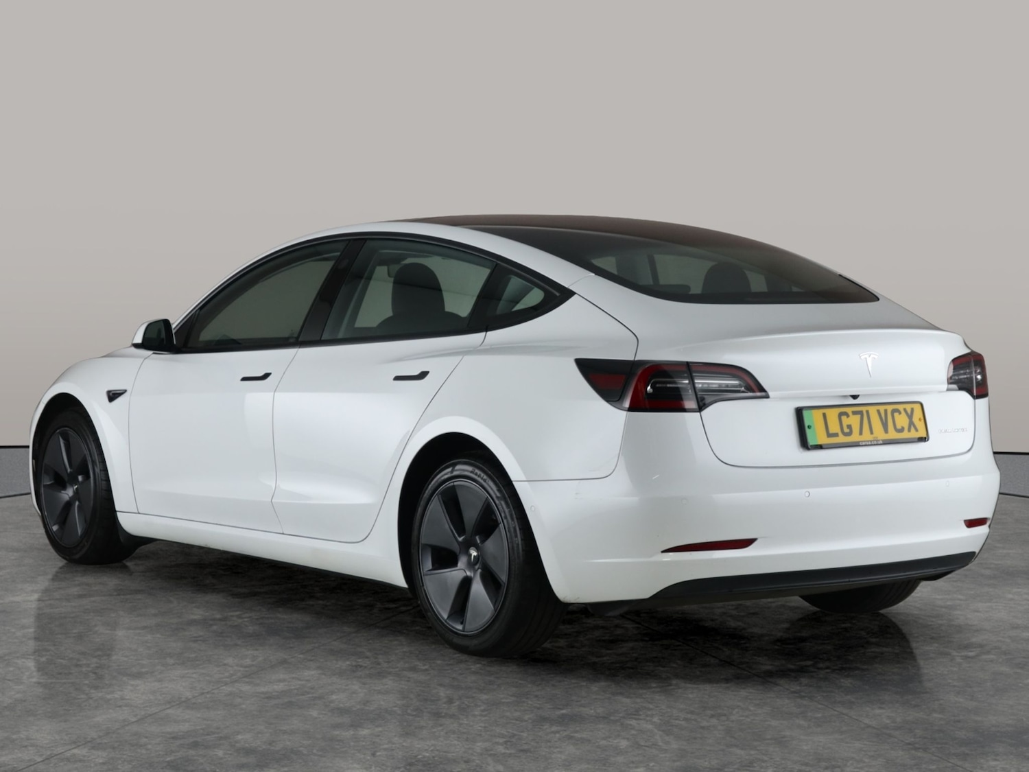 Used Tesla Model 3 2021 for sale - 76587806: Photo 13