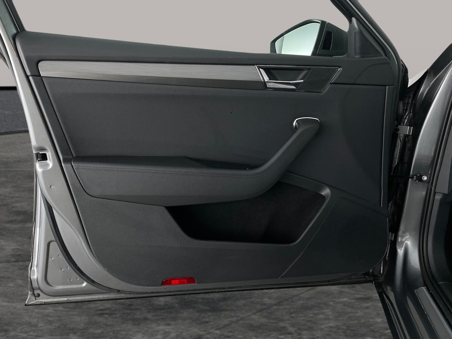 Used Skoda Superb 2023 for sale - 77324311: Photo 28