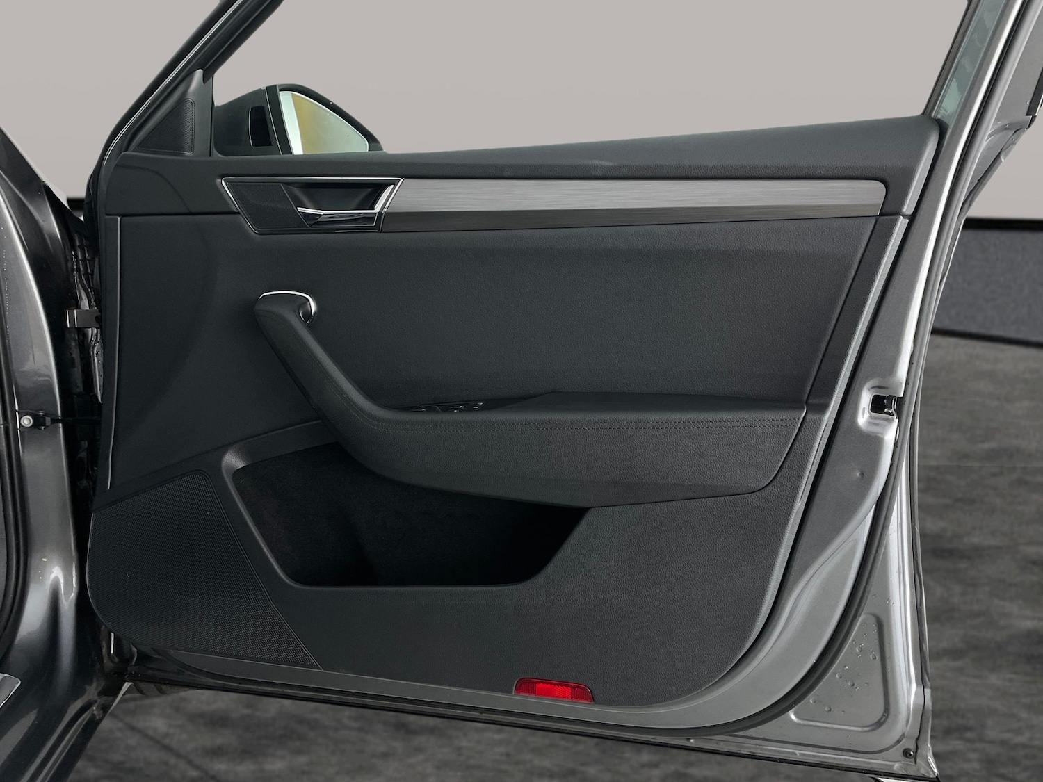 Used Skoda Superb 2023 for sale - 77324311: Photo 31