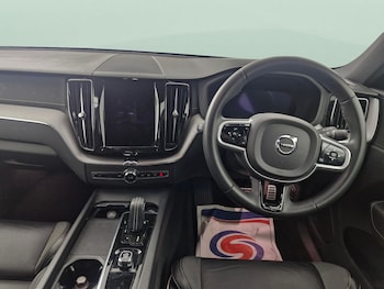 Used Volvo XC60 2022 for sale - 78730528: Photo