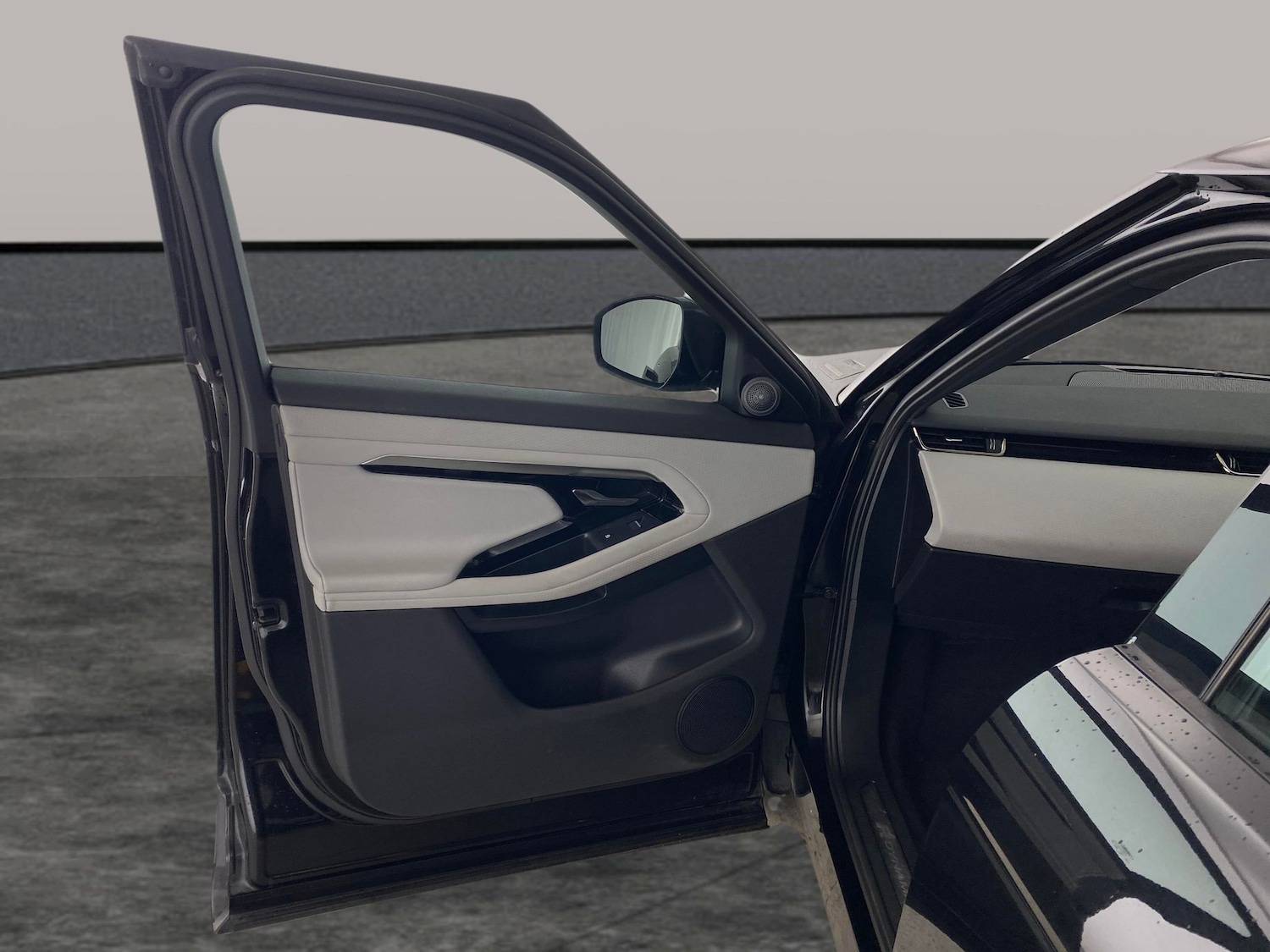 Used Land Rover Range Rover Evoque 2021 for sale - 77180472: Photo 23