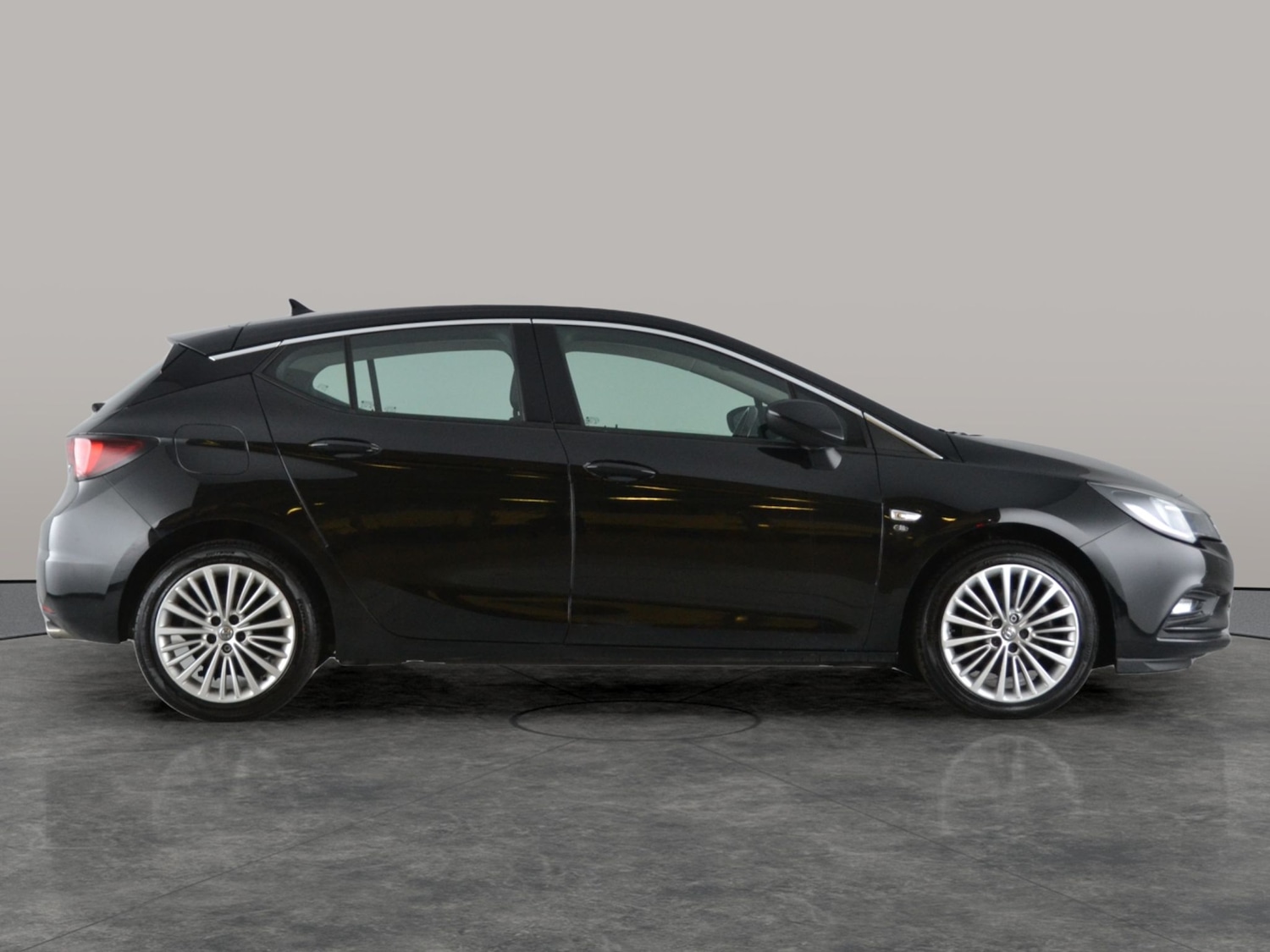 Used Vauxhall Astra for sale - 76141249: Photo 14
