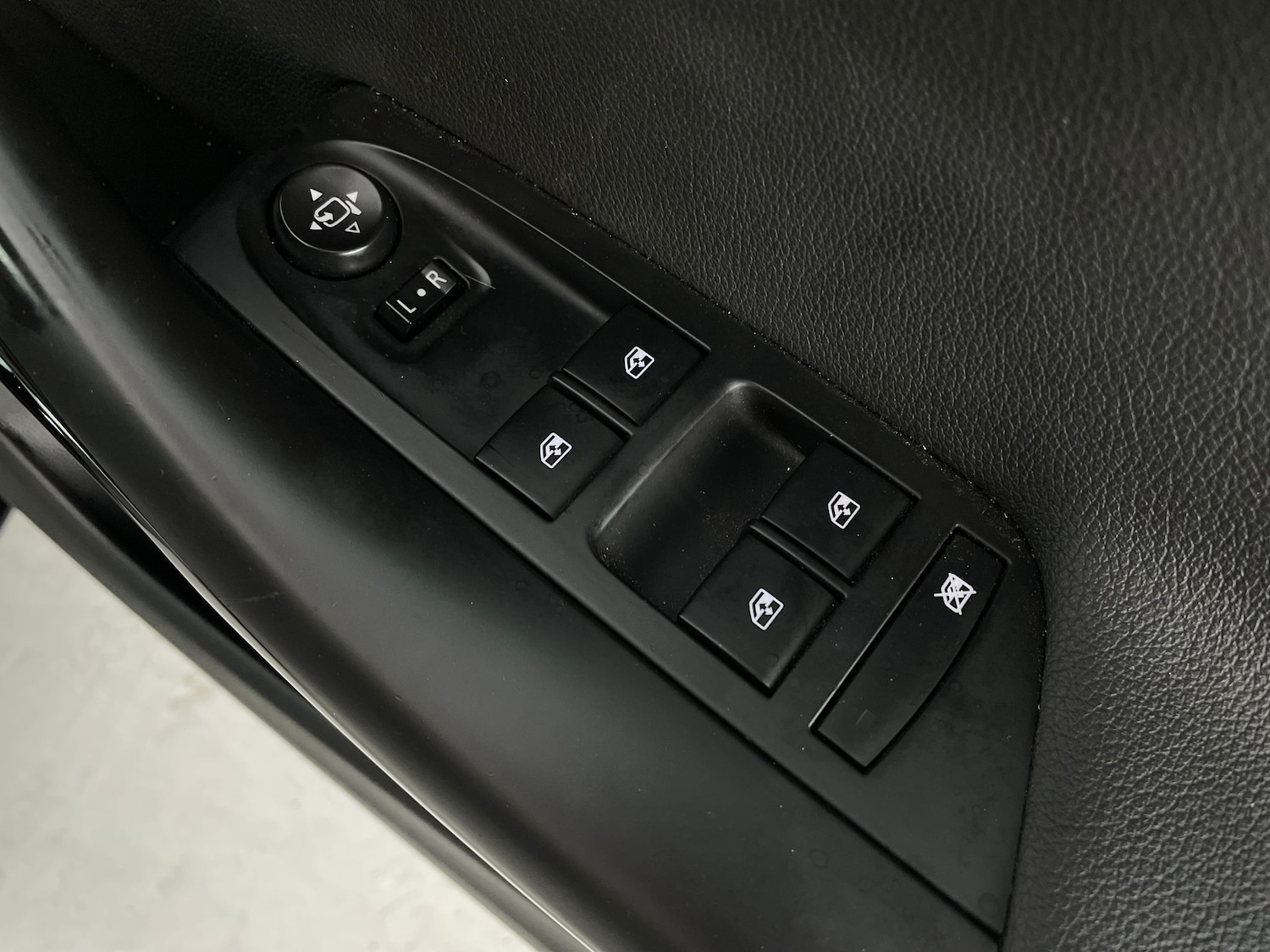 Used Vauxhall Astra for sale - 76141249: Photo 19