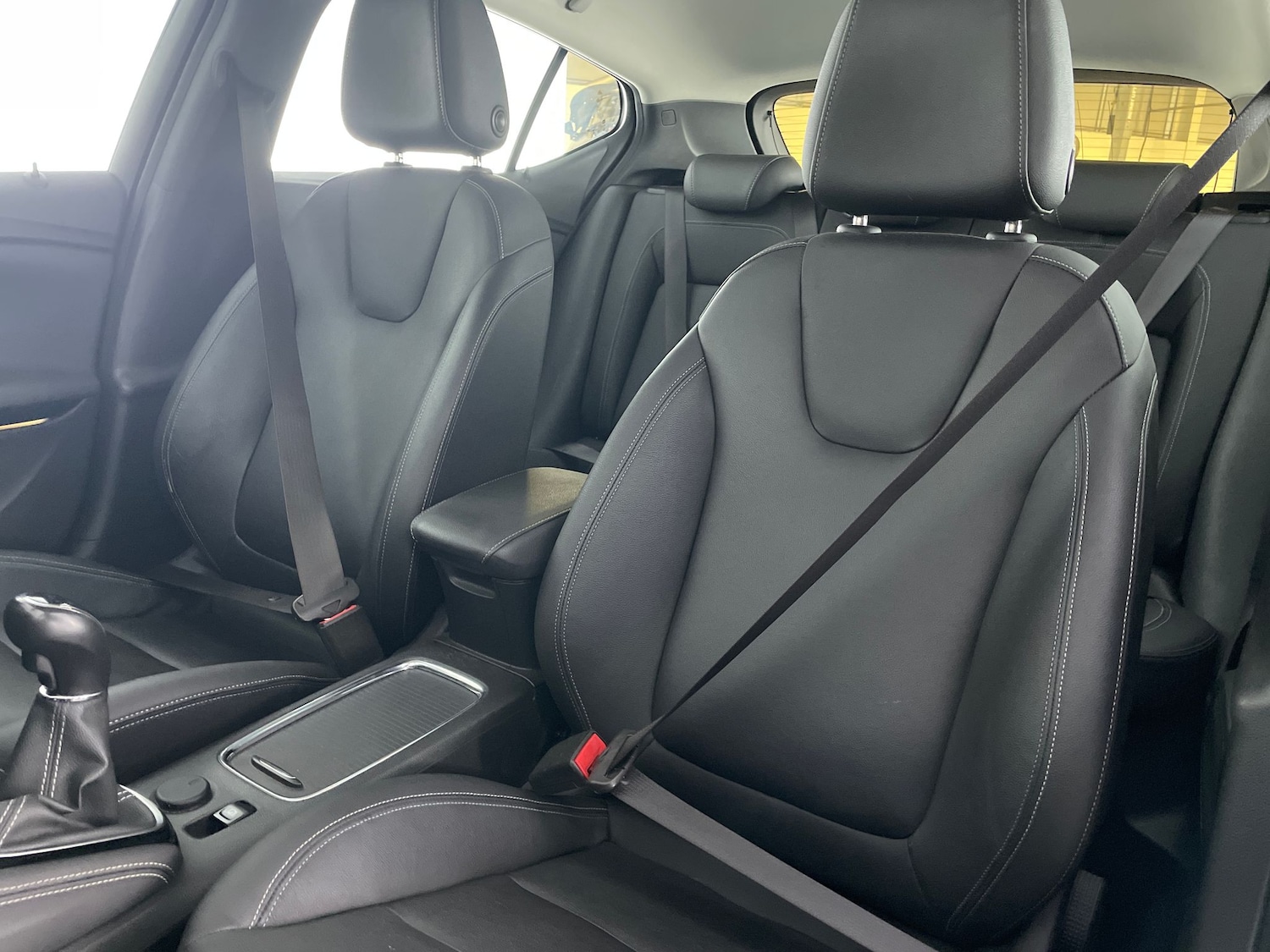 Used Vauxhall Astra for sale - 76141249: Photo 6