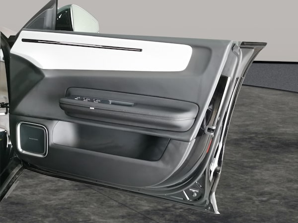 Used Polestar Polestar 4 2024 for sale - 76027437: Photo 45