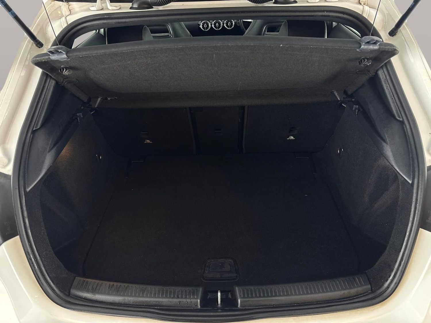 Used Mercedes-Benz A-Class 2019 for sale - 78000945: Photo 36