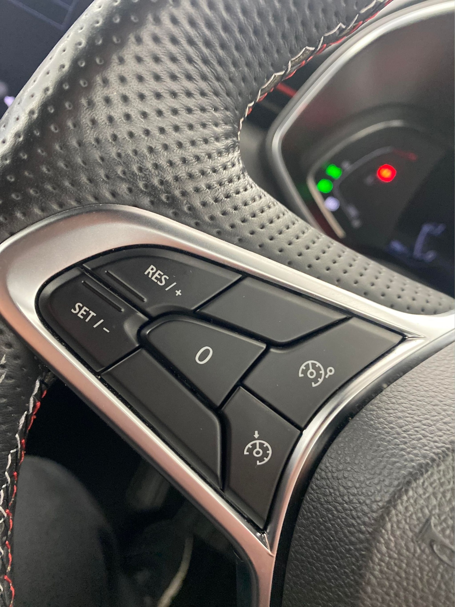 Used Renault Clio 2020 for sale - 76364947: Photo 23