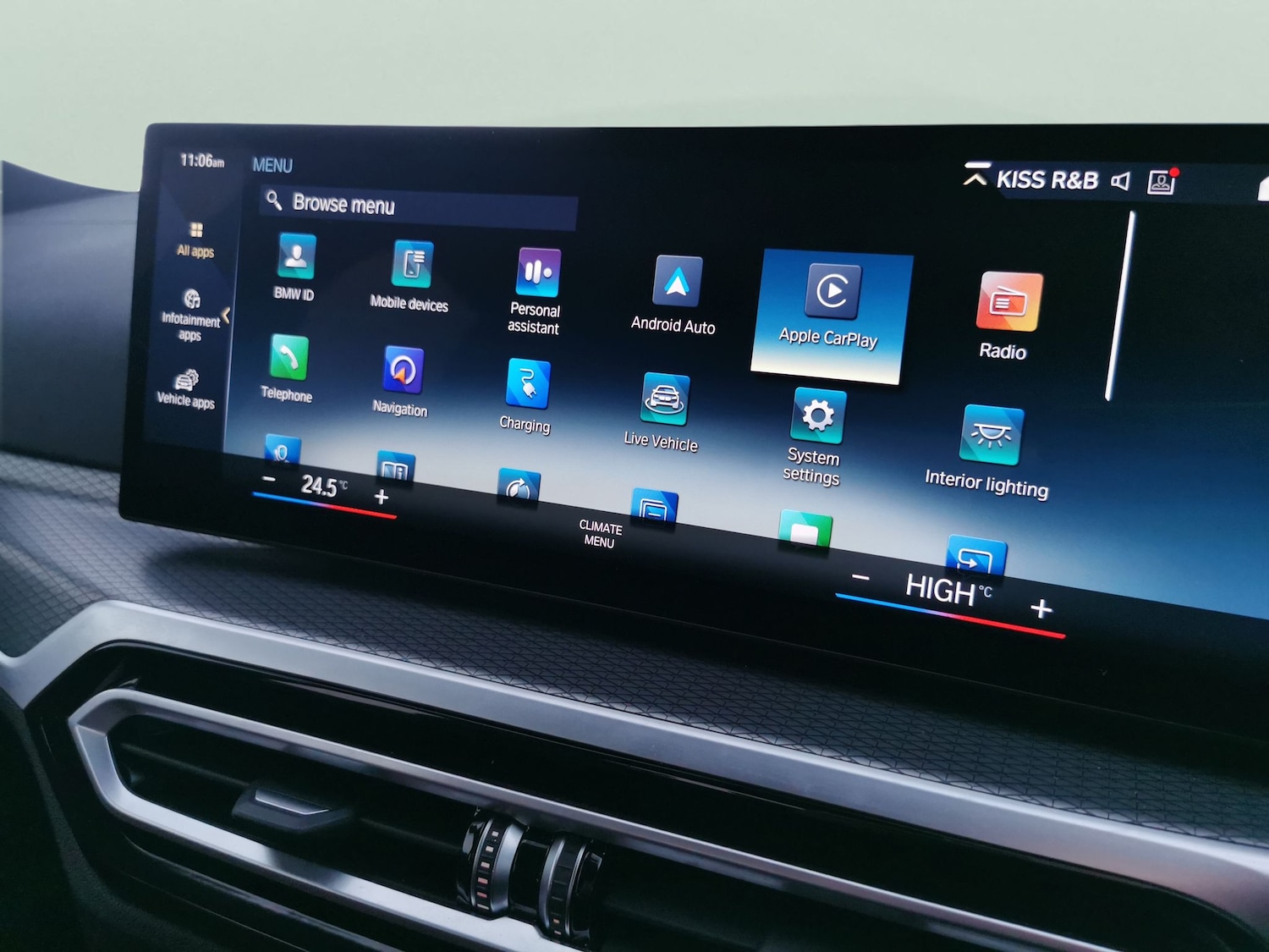 Used BMW i4 2023 for sale - 77951136: Photo 17