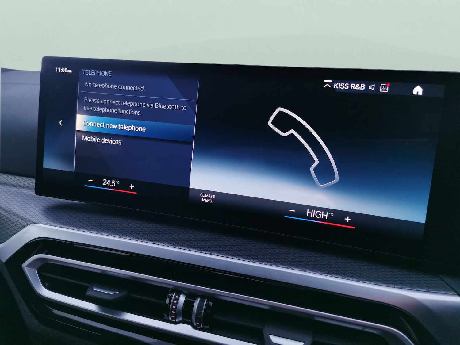 Used BMW i4 2023 for sale - 77951136: Photo 18