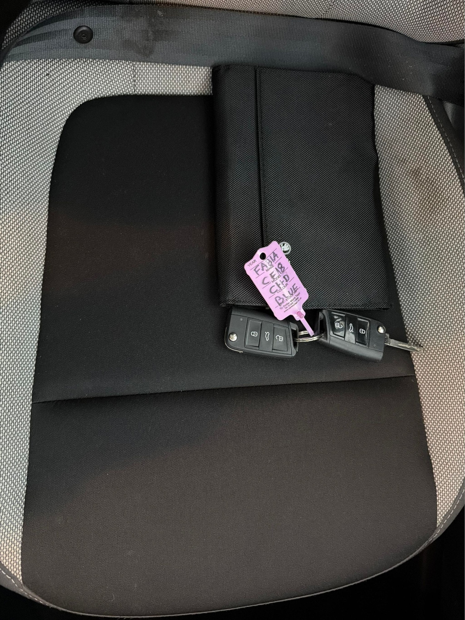 Used Skoda Fabia 2018 for sale - 77088029: Photo 28