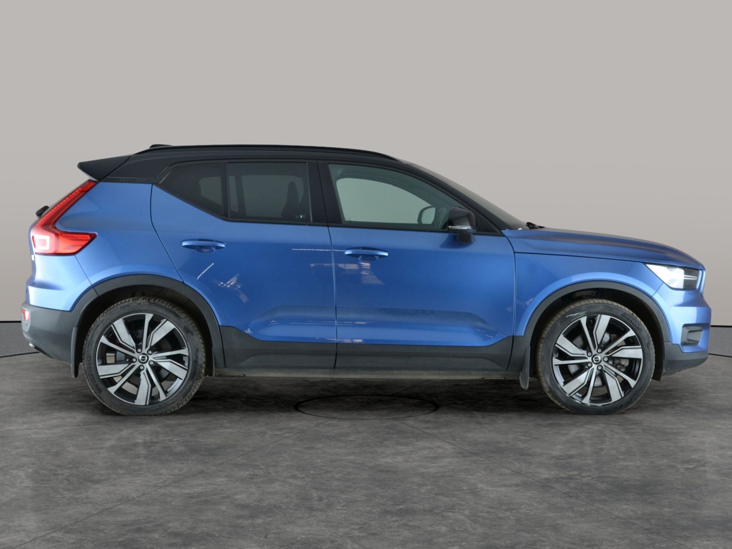 Used Volvo XC40 2021 for sale - 77219163: Photo 11