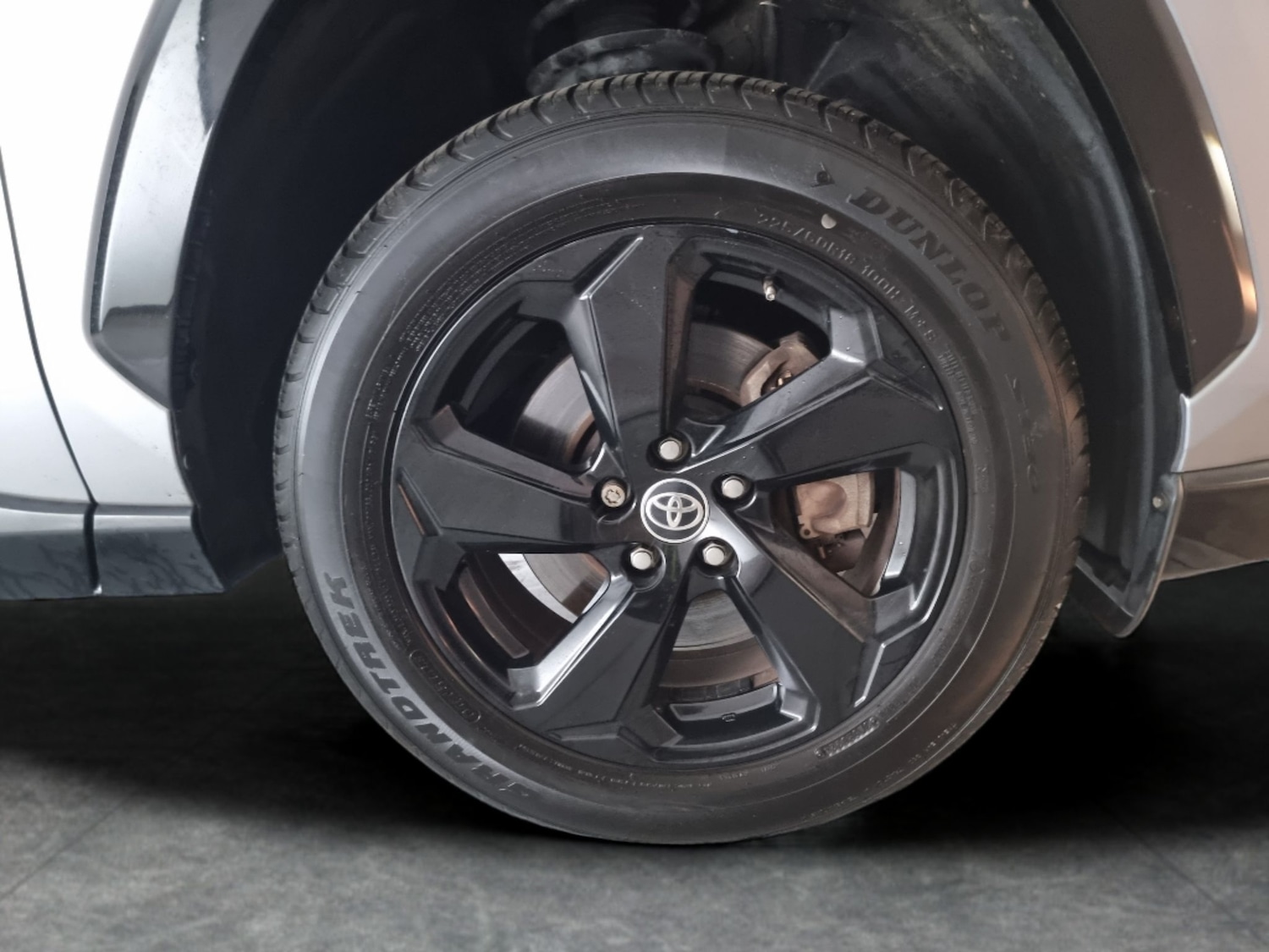 Used Toyota RAV4 2020 for sale - 76487725: Photo 26