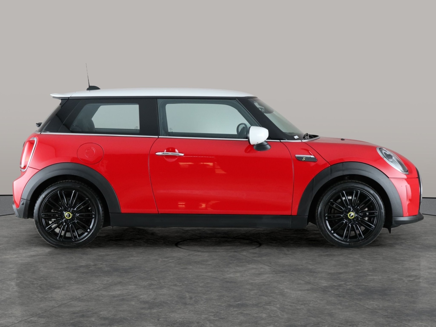 Used MINI Electric Hatch 2022 for sale - 76821876: Photo 9