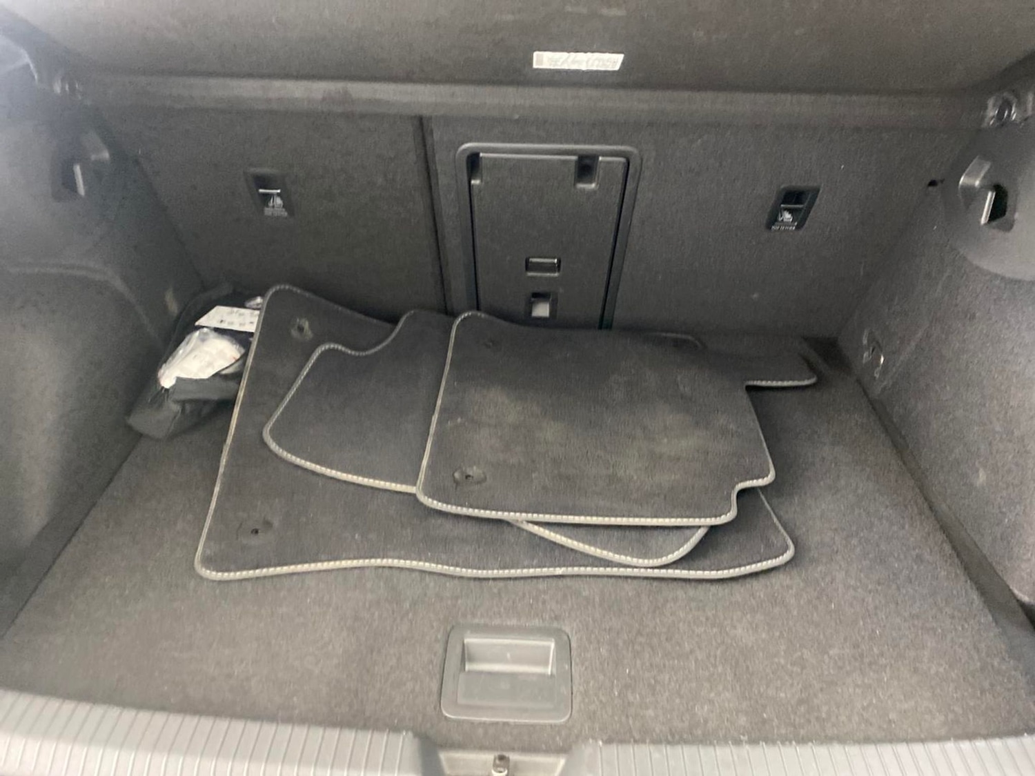 Used Volkswagen Golf 2022 for sale - 77974400: Photo 7