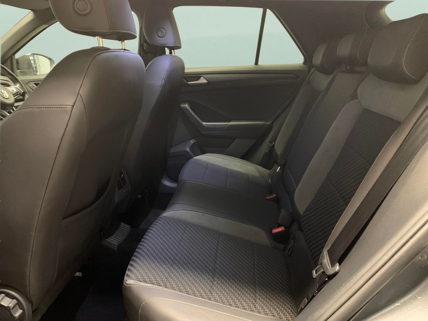 Used Volkswagen T-Roc 2019 for sale - 77245943: Photo 24