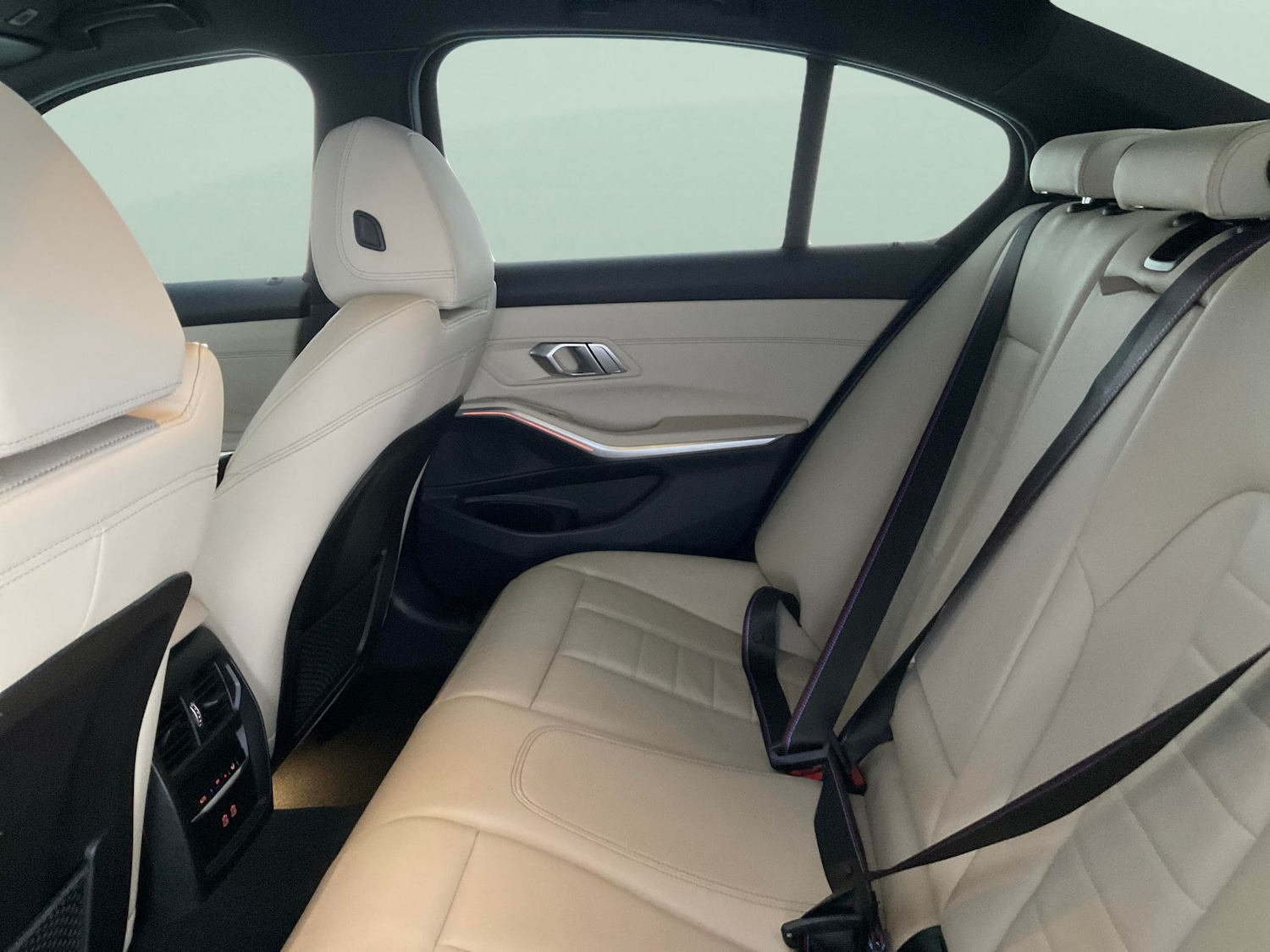 Used BMW 3 Series 2021 for sale - 77043387: Photo 32