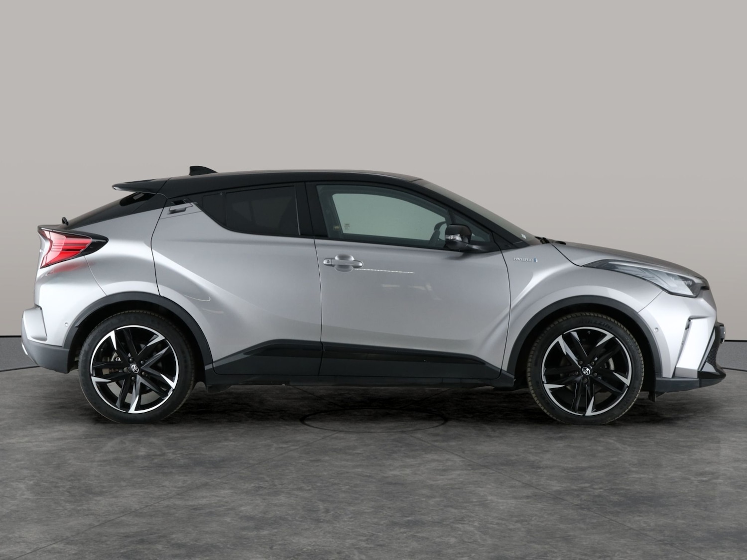 Used Toyota C-HR 2021 for sale - 76762965: Photo 9