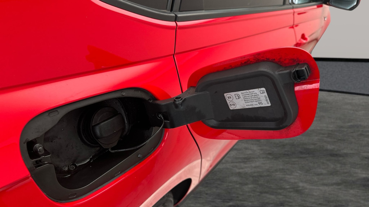 Used Volkswagen Polo 2020 for sale - 77180365: Photo 12