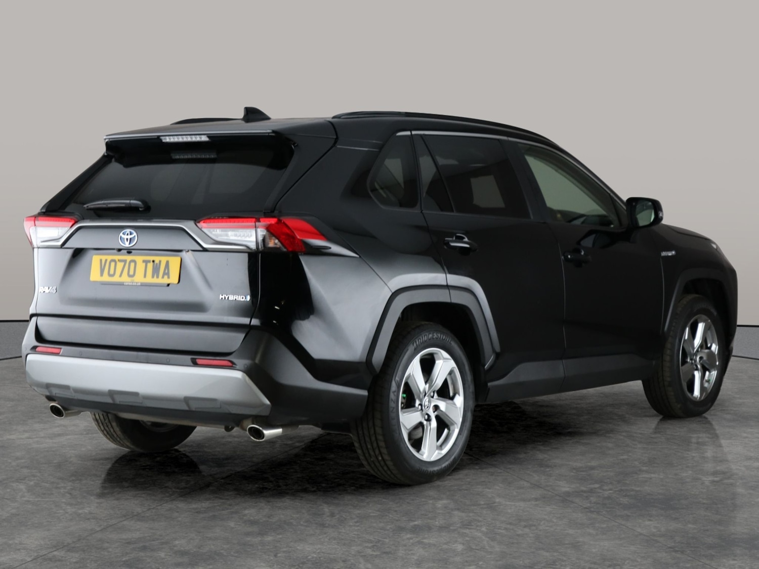Used Toyota RAV4 2020 for sale - 76162450: Photo 12