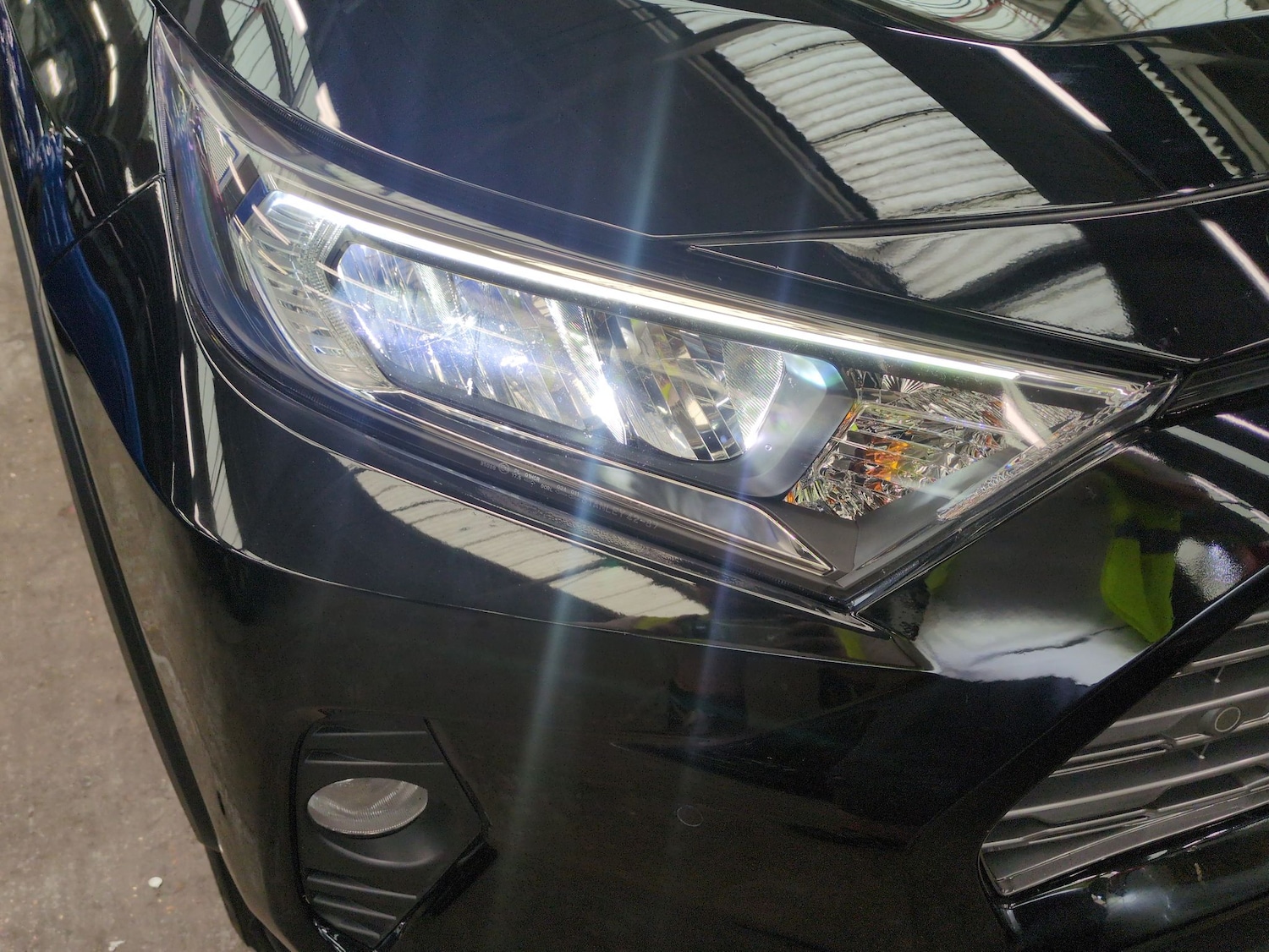 Used Toyota RAV4 2020 for sale - 76162450: Photo 27