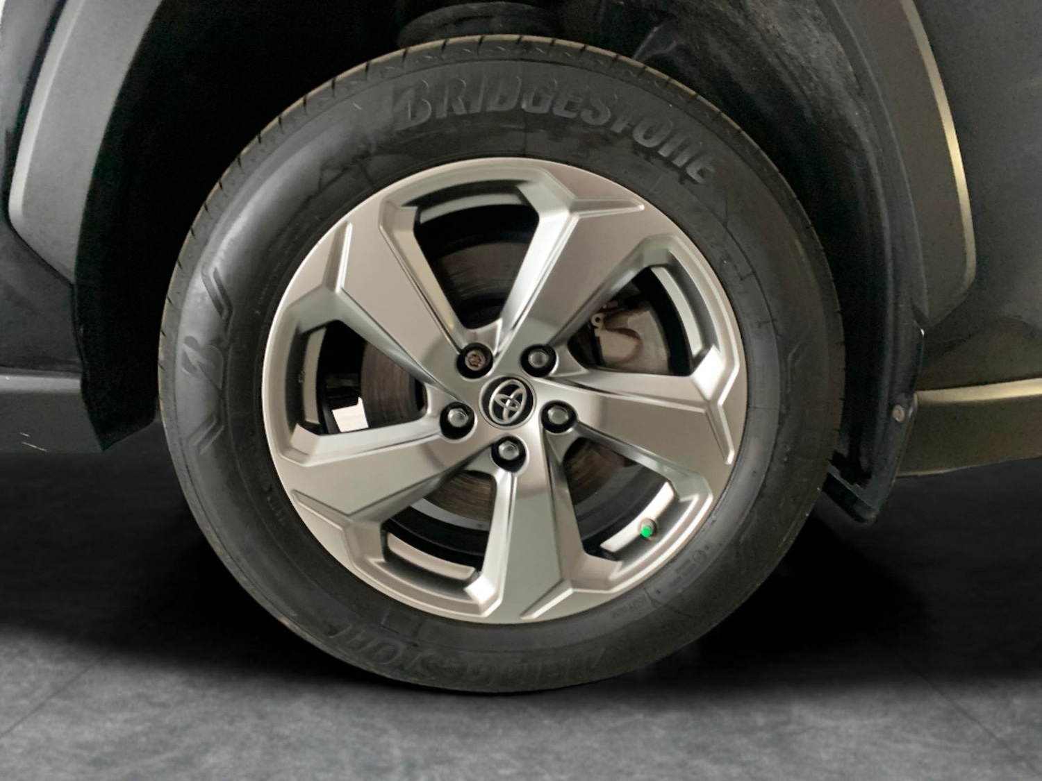 Used Toyota RAV4 2020 for sale - 76162450: Photo 31