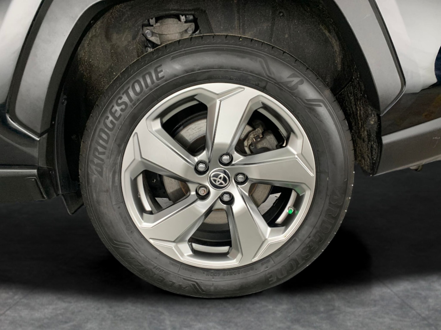 Used Toyota RAV4 2020 for sale - 76162450: Photo 33