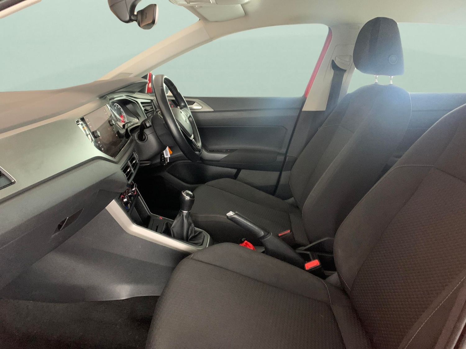 Used Volkswagen Polo 2019 for sale - 76390344: Photo 4