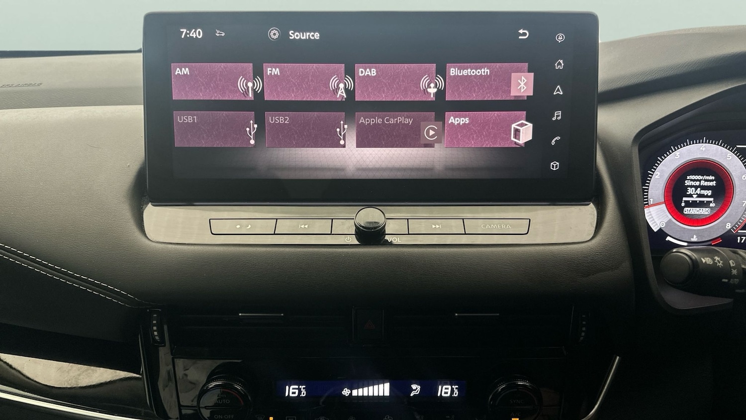 Used Nissan Qashqai for sale - 77318601: Photo 21