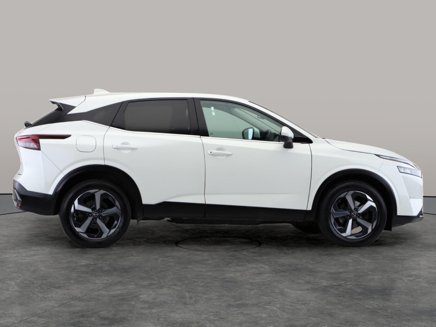 Used Nissan Qashqai for sale - 77318601: Photo 5