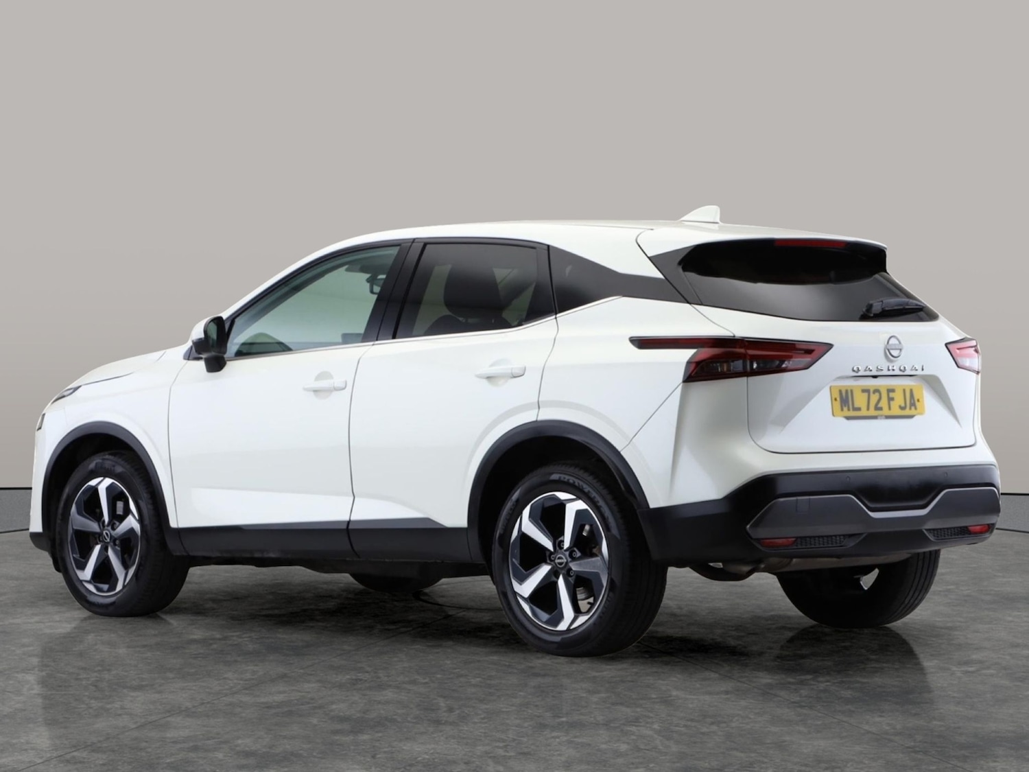 Used Nissan Qashqai for sale - 77318601: Photo 8