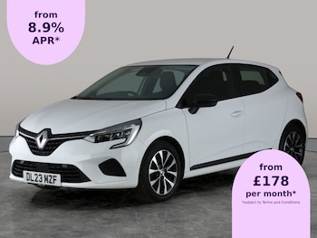 Used Renault Clio 2023 for sale - 76445172: Photo