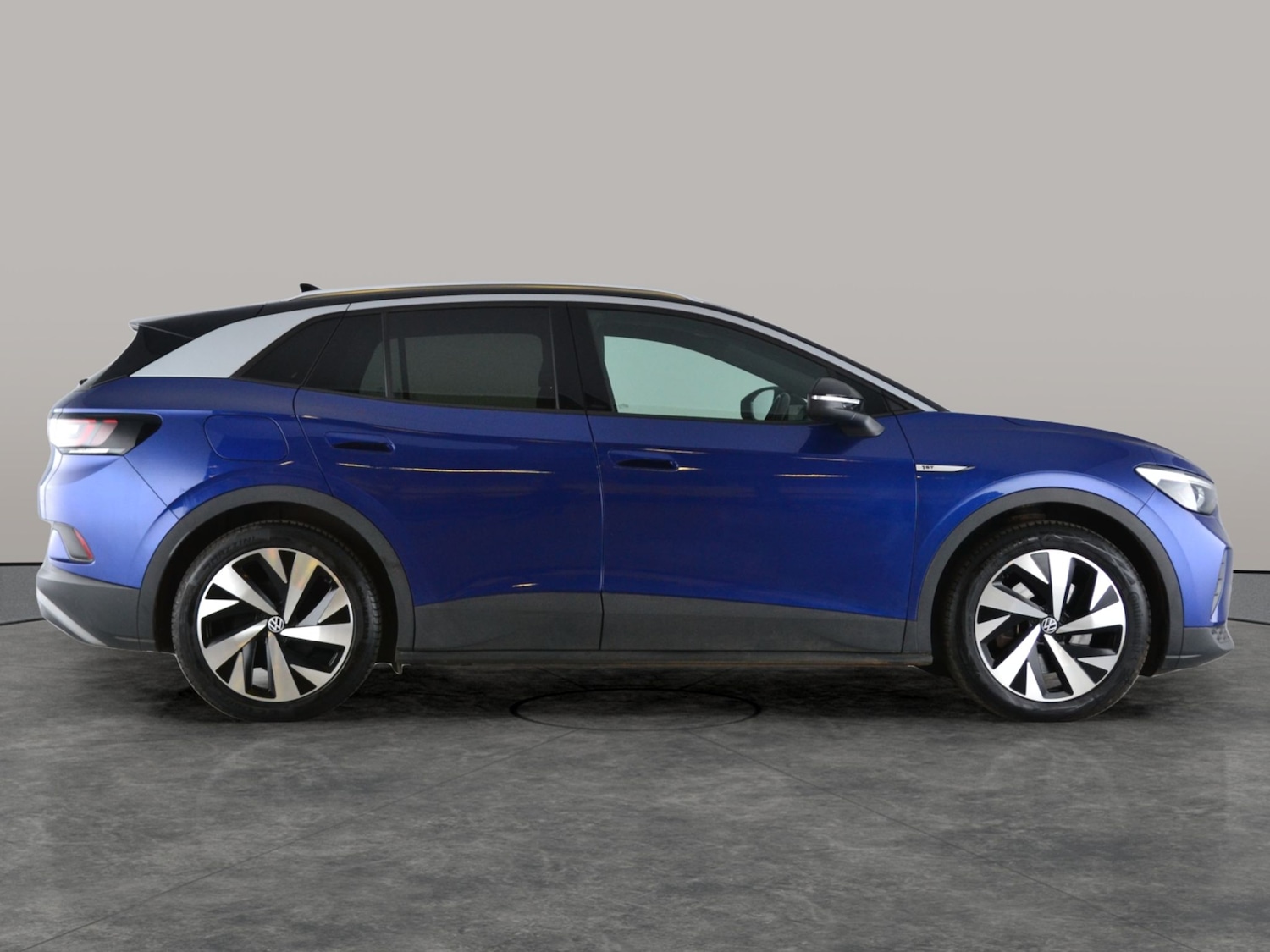 Used Volkswagen ID.4 2021 for sale - 77221505: Photo 11