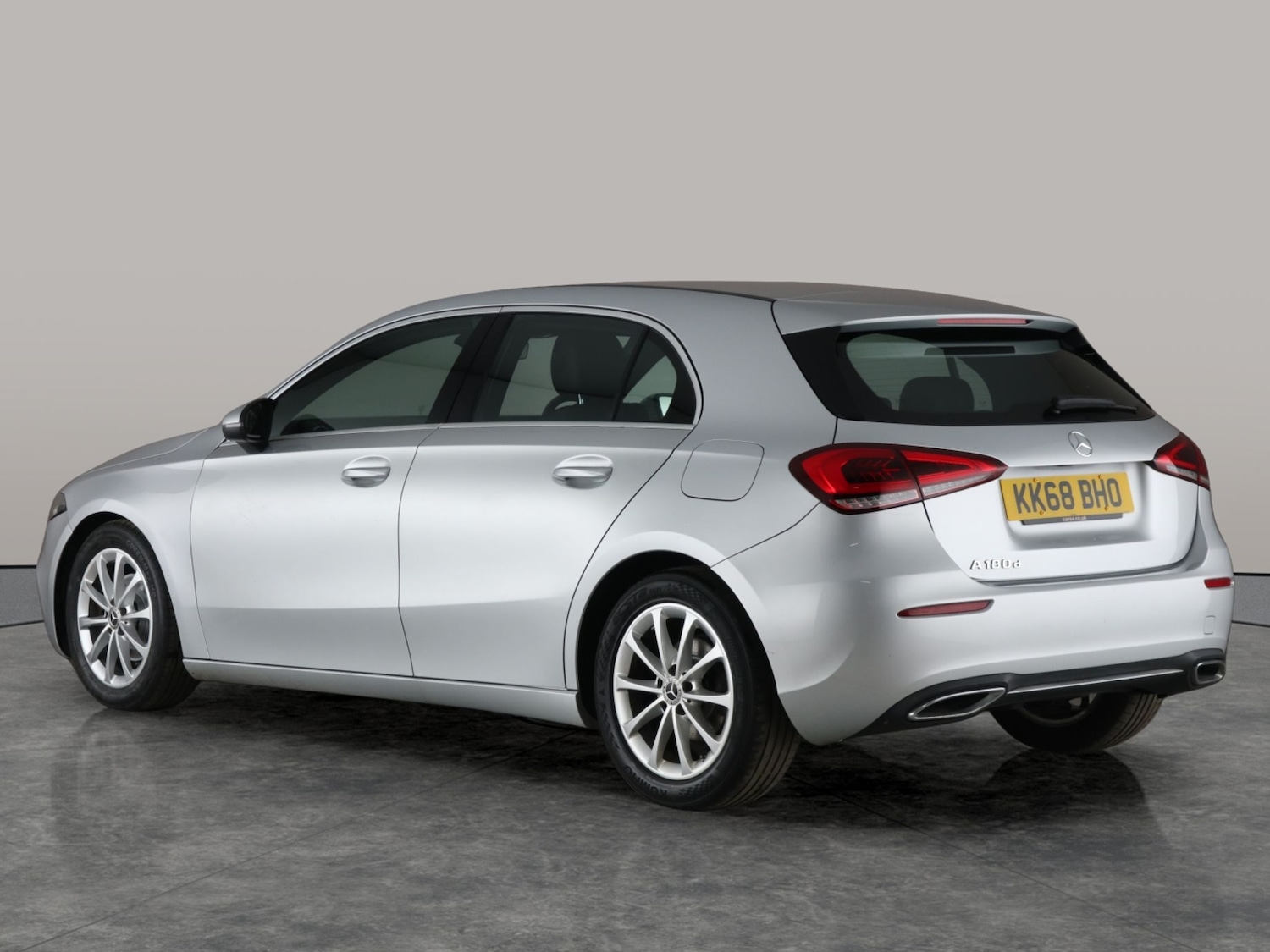 Used Mercedes-Benz A-Class 2019 for sale - 77219179: Photo 12