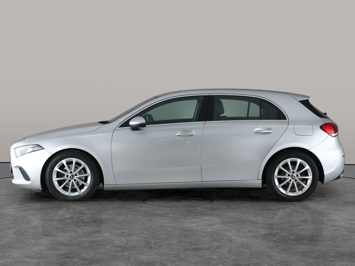 Used Mercedes-Benz A-Class 2019 for sale - 77219179: Photo 13