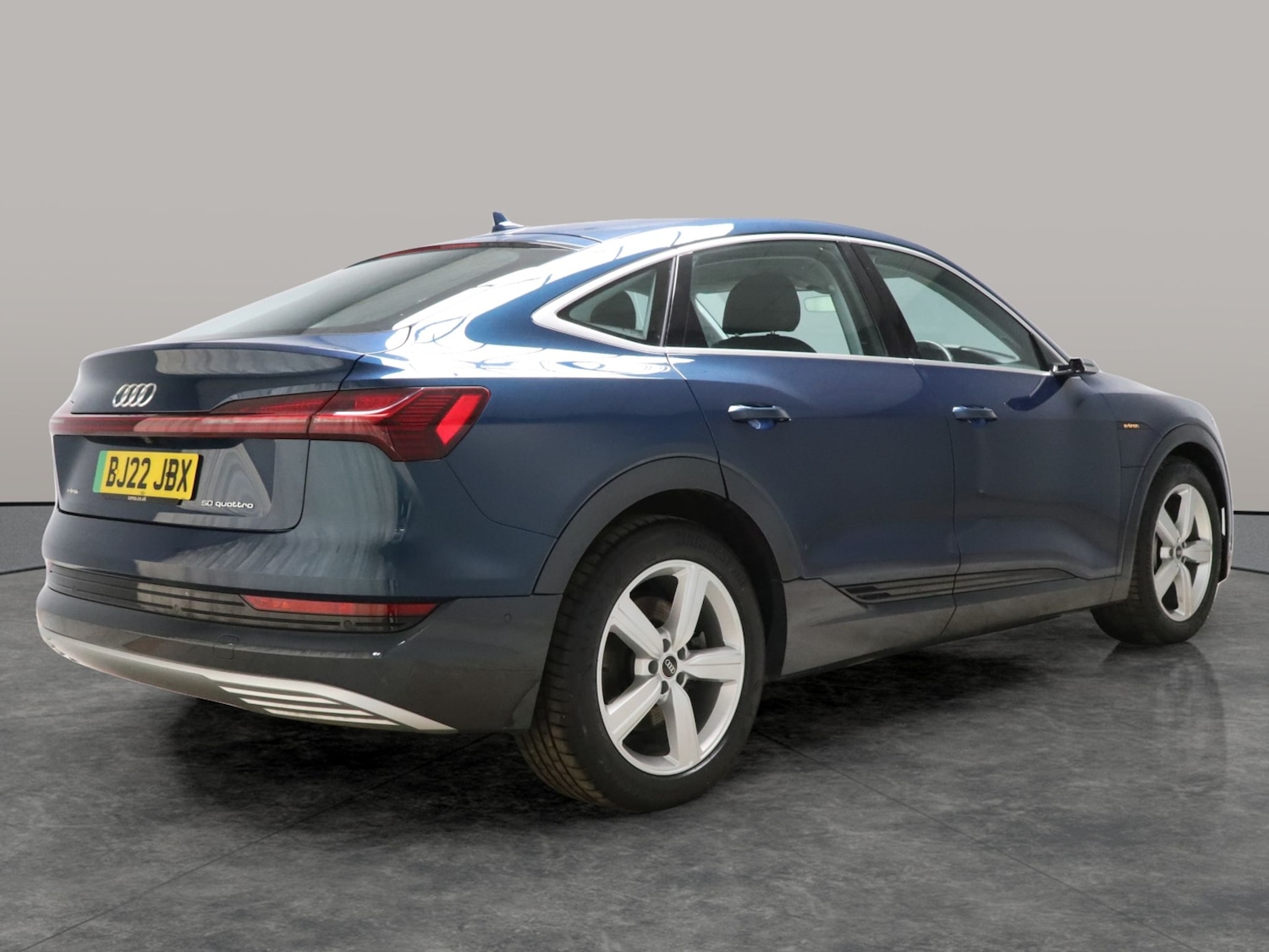 Used Audi e-tron 2022 for sale - 77319250: Photo 10