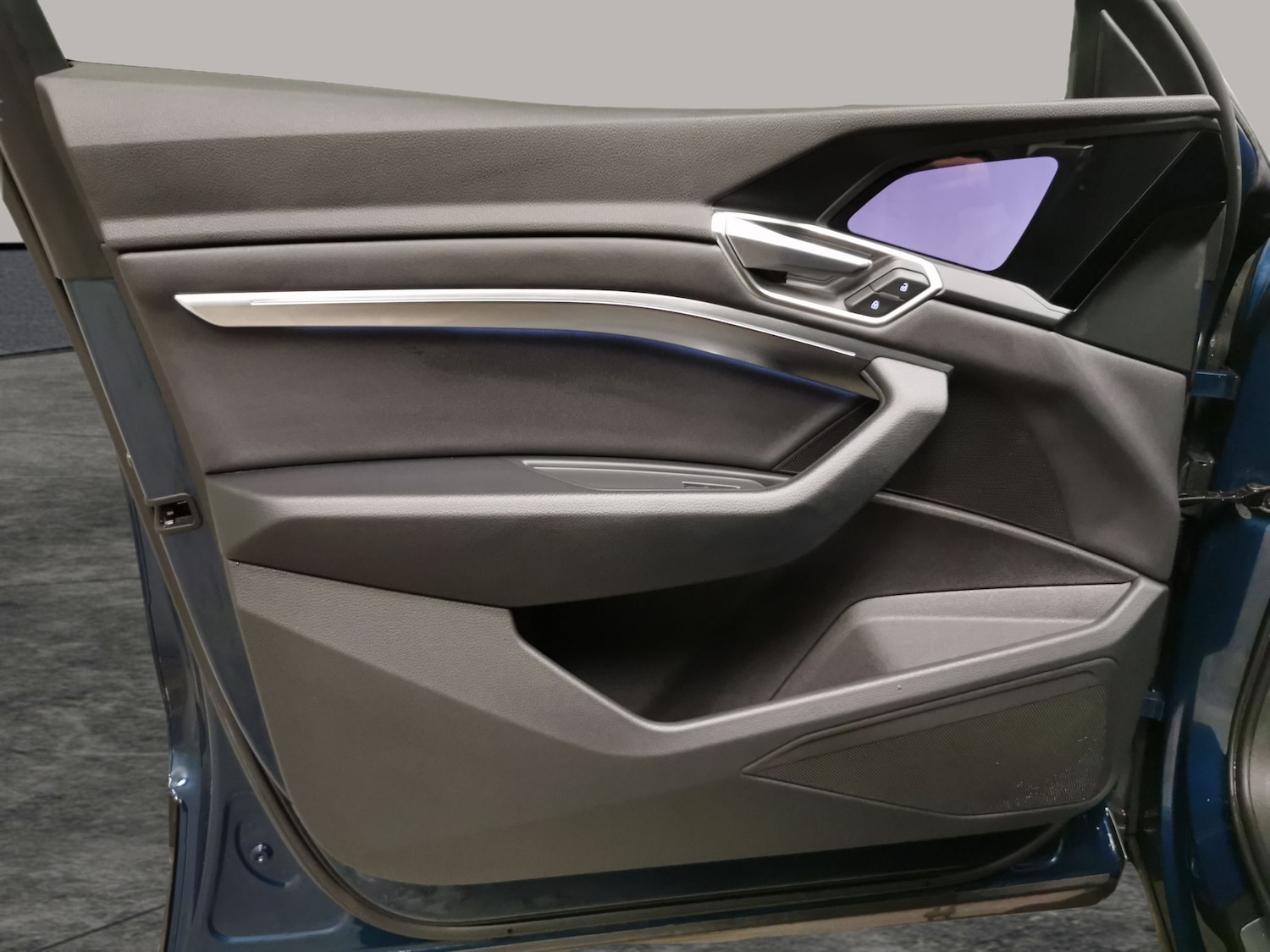 Used Audi e-tron 2022 for sale - 77319250: Photo 28