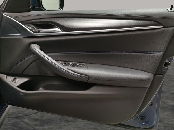 Used BMW 5 Series 2023 for sale - 76207212: Photo 39