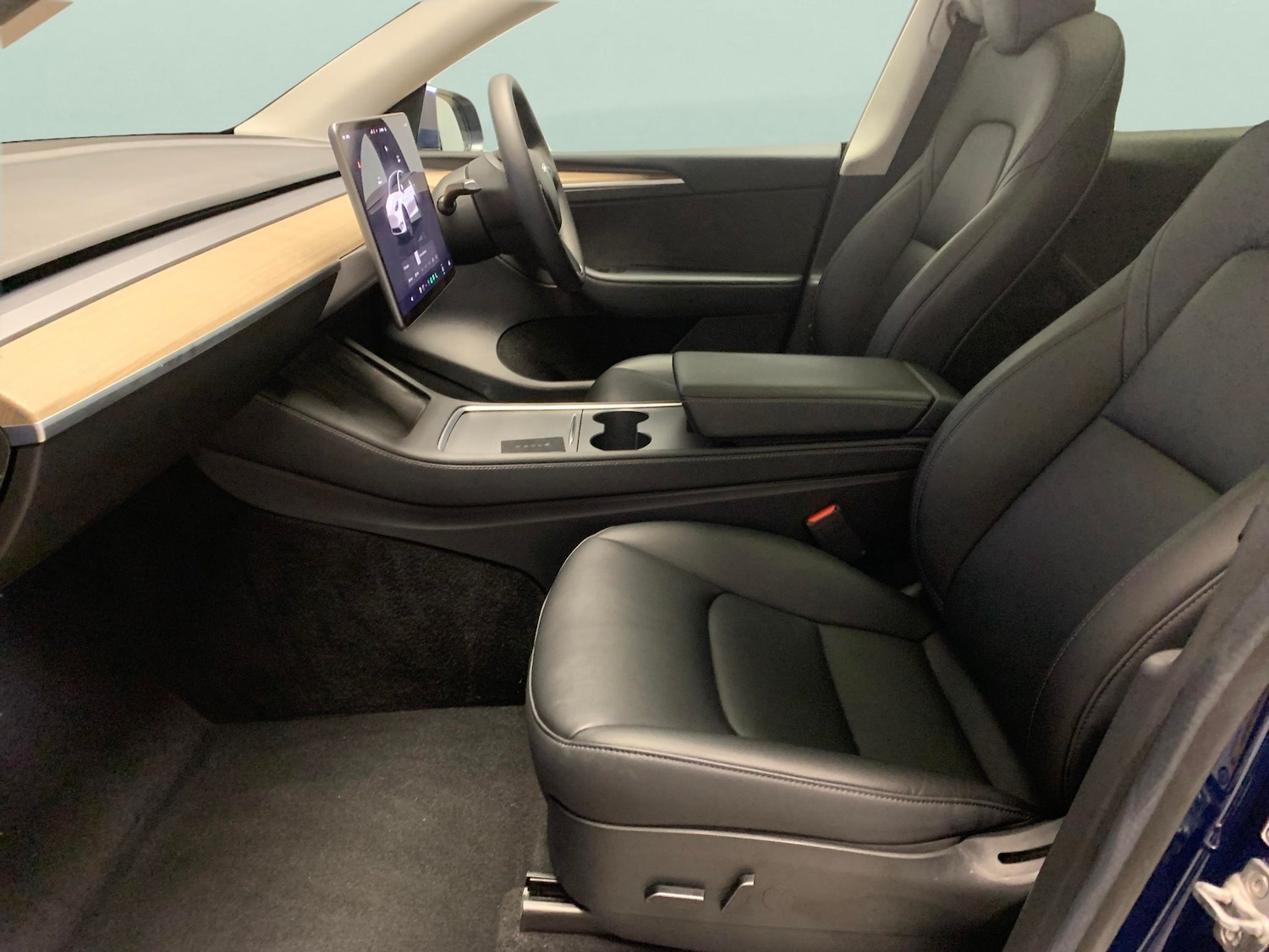 Used Tesla Model Y 2022 for sale - 78063679: Photo 4