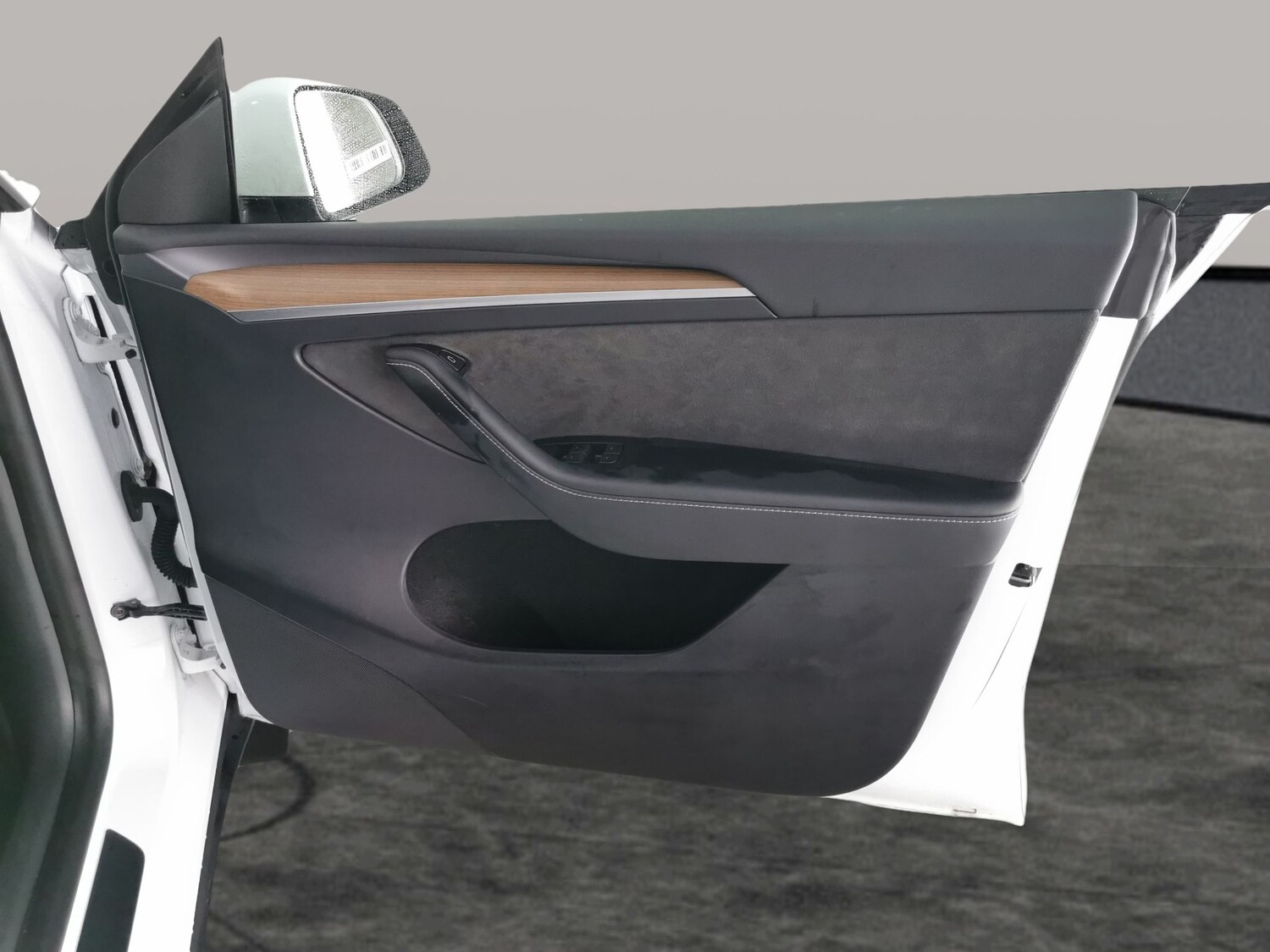 Used Tesla Model Y 2024 for sale - 77591115: Photo 33