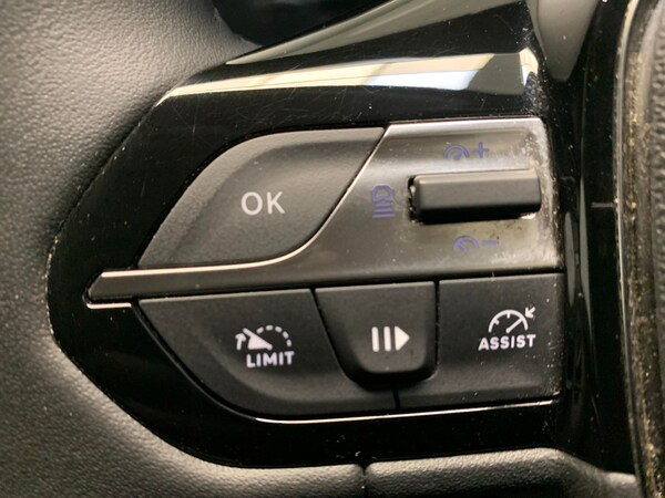 Used Peugeot 308 SW 2022 for sale - 76266288: Photo 23