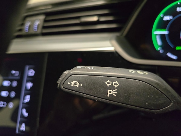 Used Audi e-tron 2020 for sale - 76240806: Photo 24