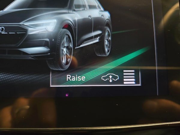 Used Audi e-tron 2020 for sale - 76240806: Photo 26