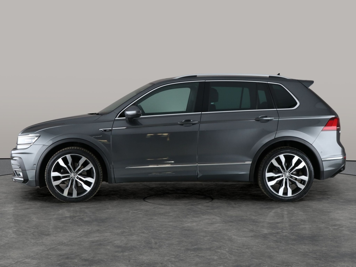 Used Volkswagen Tiguan 2020 for sale - 76318317: Photo 17