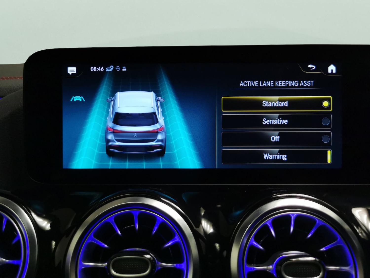 Used Mercedes-Benz EQA 2021 for sale - 76344784: Photo 32