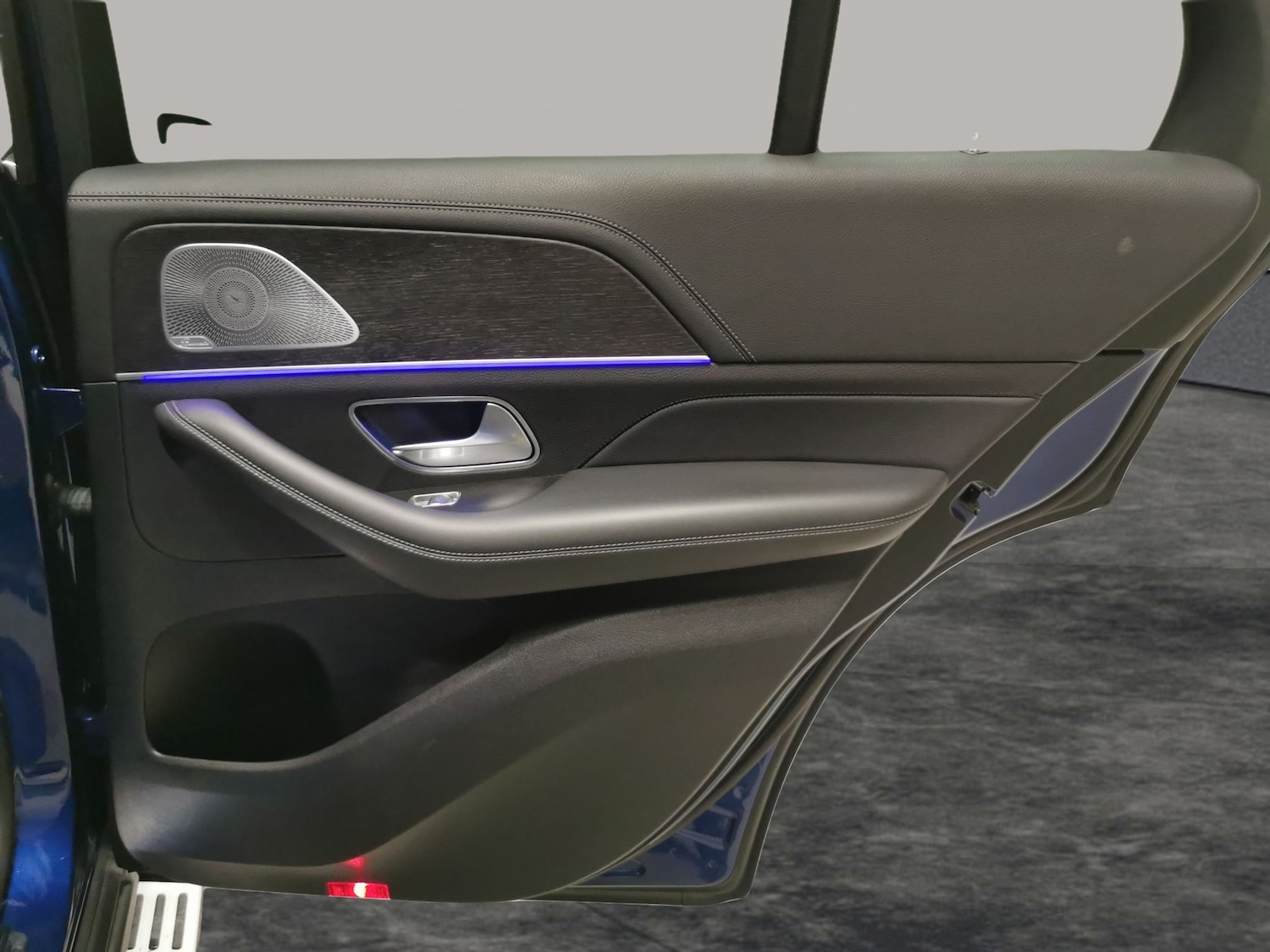 Vehicle 43