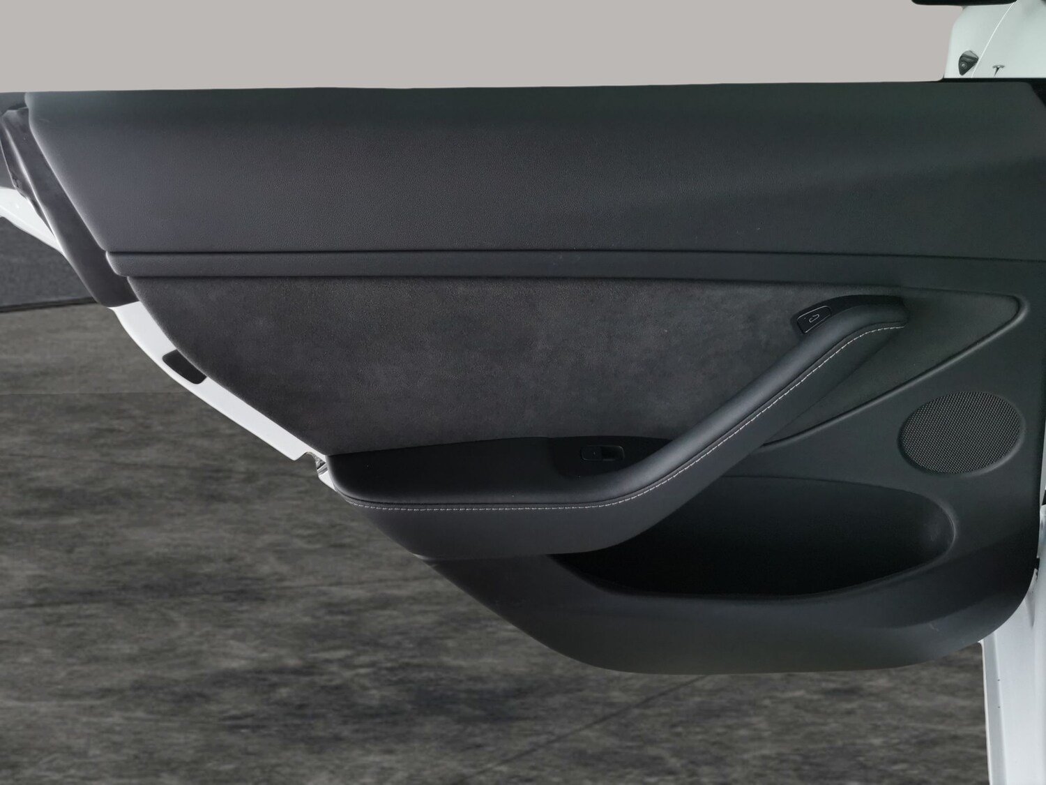 Used Tesla Model 3 2021 for sale - 77720803: Photo 32